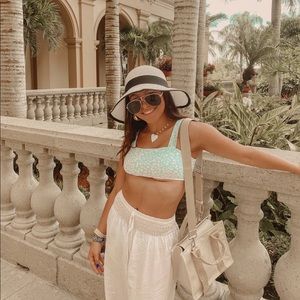 Meet your Posher, Karla